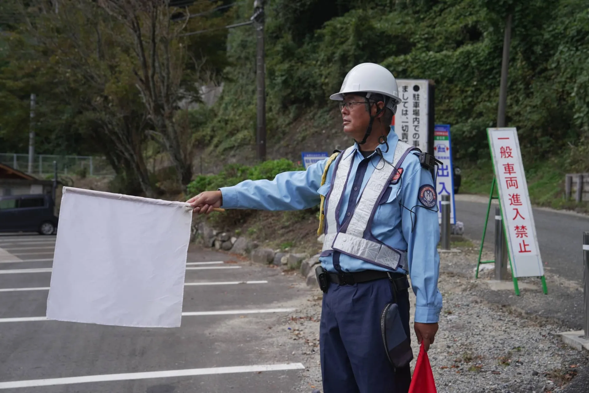 福岡の警備